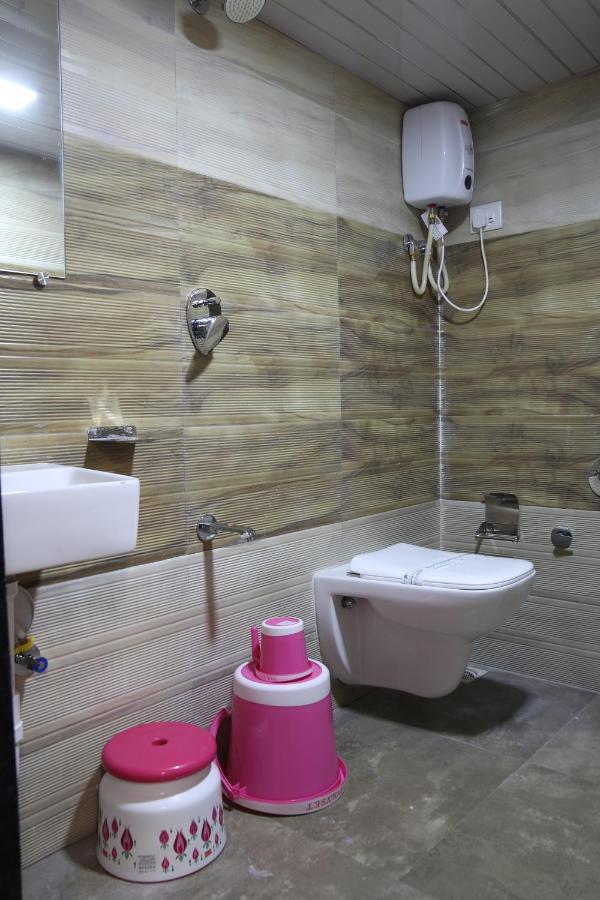 Hotel Apple Inn نافي مومباي المظهر الخارجي الصورة