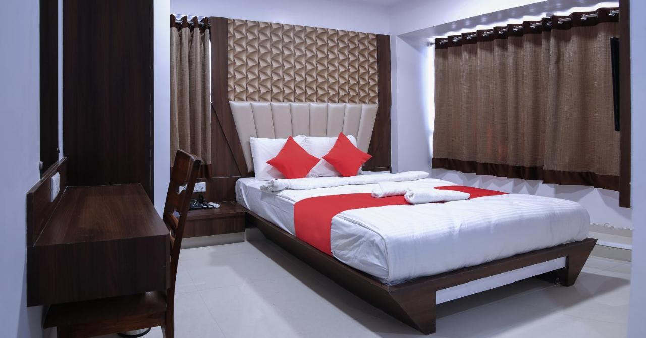 Hotel Apple Inn نافي مومباي المظهر الخارجي الصورة